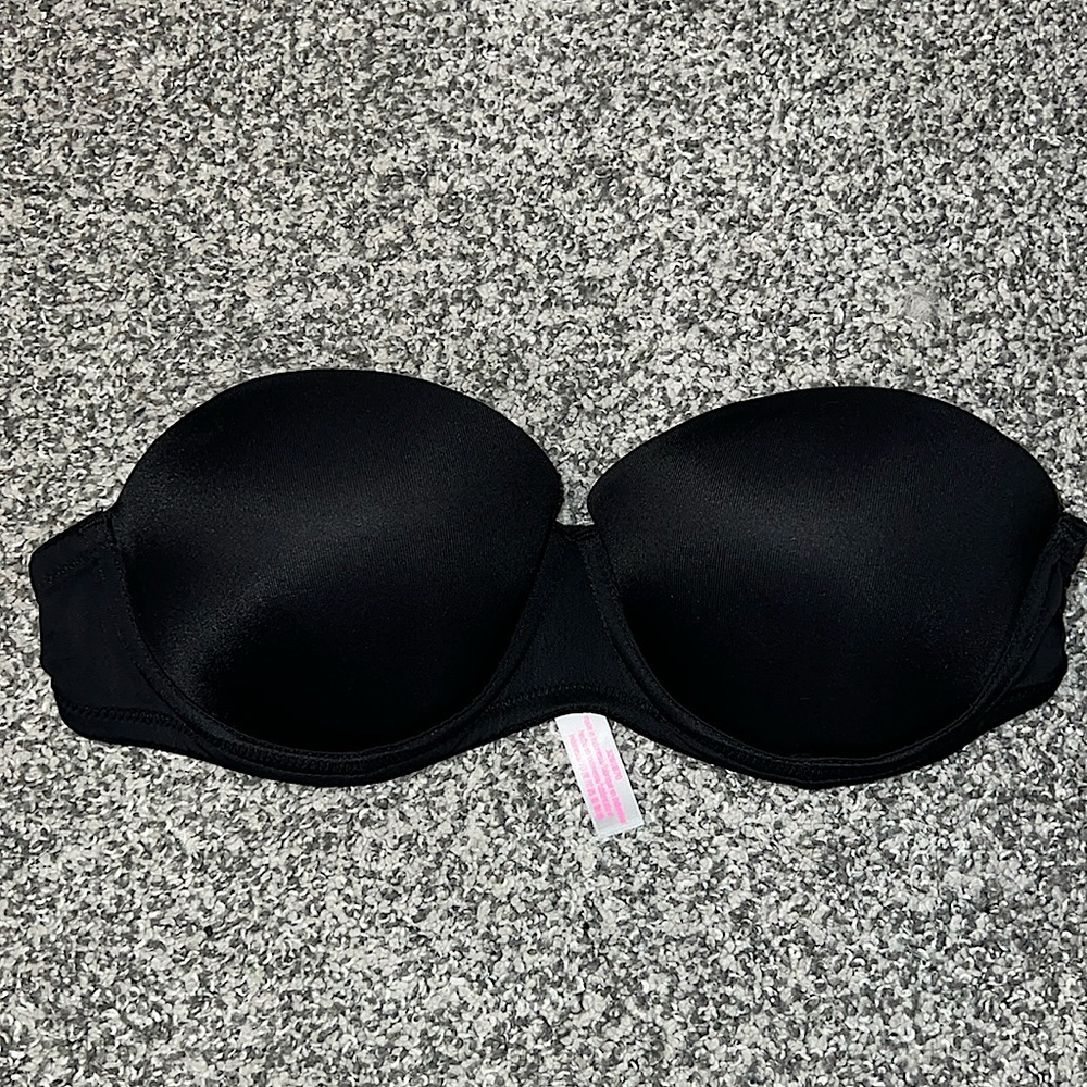 PINK Victoria’s Secret Strapless Bra